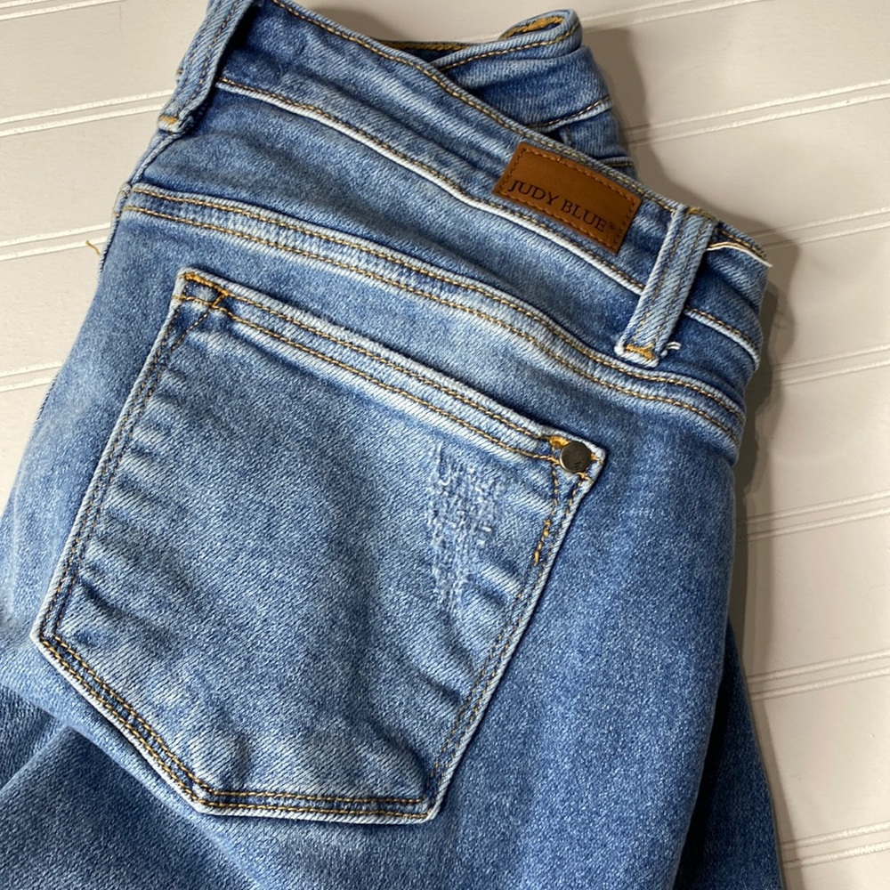 Judy Blues Slim Fit NWOT